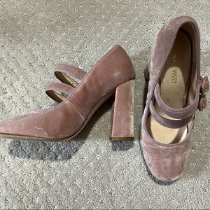 Pink velvet Nine West Mary Jane heels, size 5.5